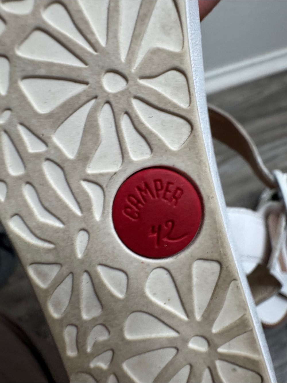 Camper Damas White Leather Ankle Strap Wedge Sandals EU 42 US 11 Minimalist Euro - Picture 7 of 8